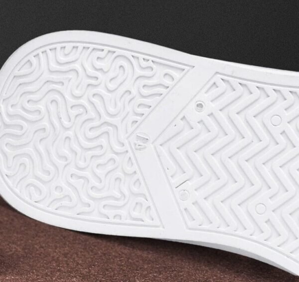 tenis-laguna-tenis-laguna-tenis-001-vinnci-store-150909_09cbffb1-74ed-47c1-9100-cea50db04545-2.jpg Tennis Shoes